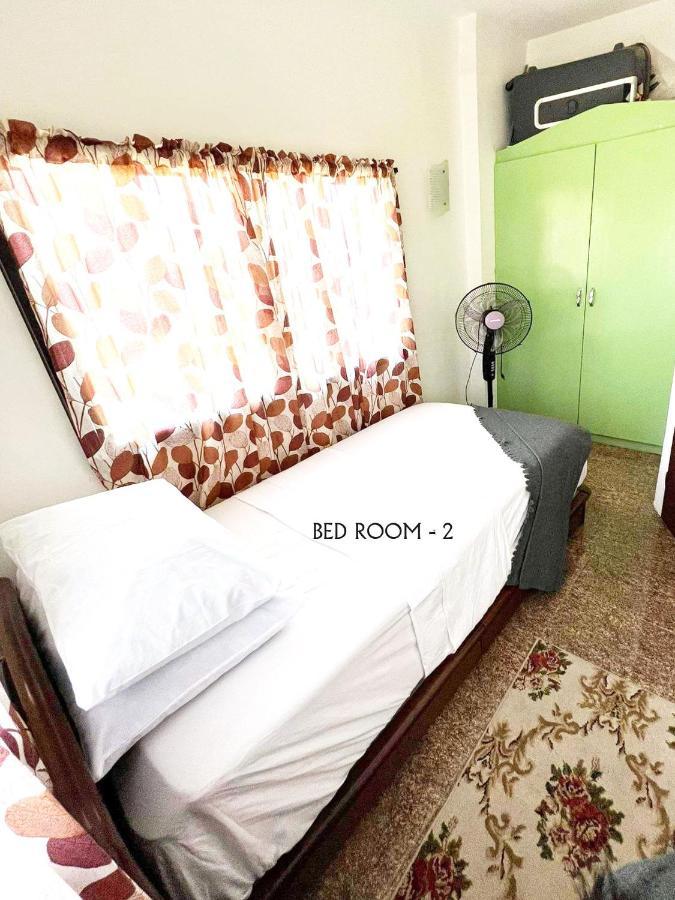 Beach Resorts Walking Distance To The Town House Davao City 외부 사진