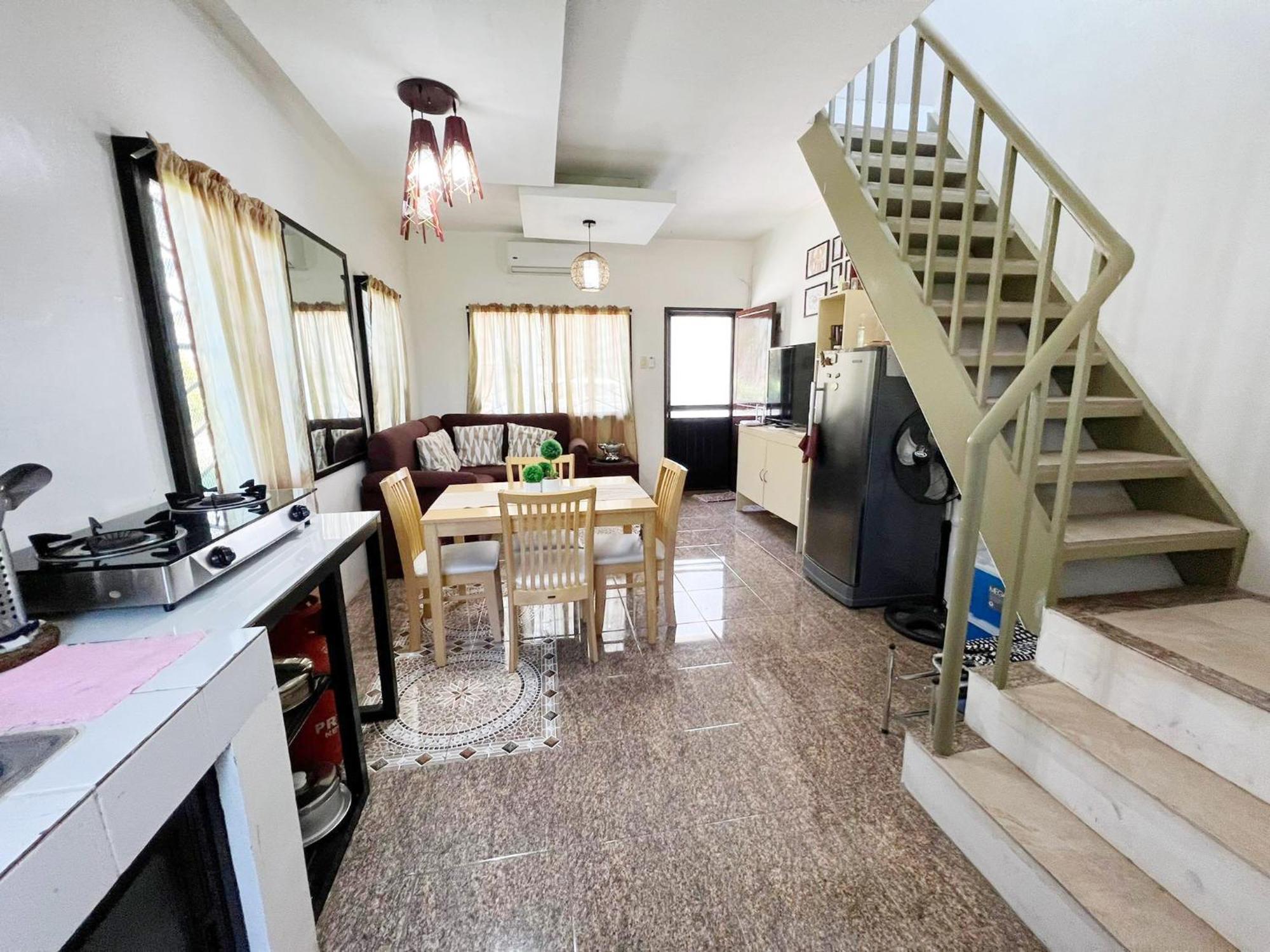 Beach Resorts Walking Distance To The Town House Davao City 외부 사진